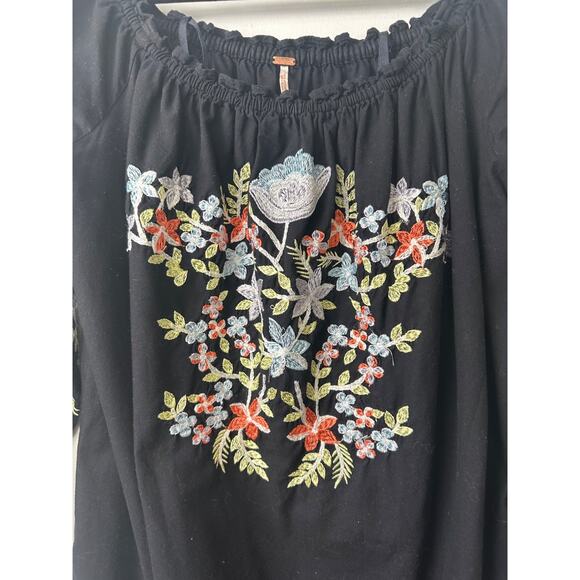 Free People Dress M Fleur Du Jour Black Embroidered Off Shoulder Mini Boho C16 - Picture 3 of 9